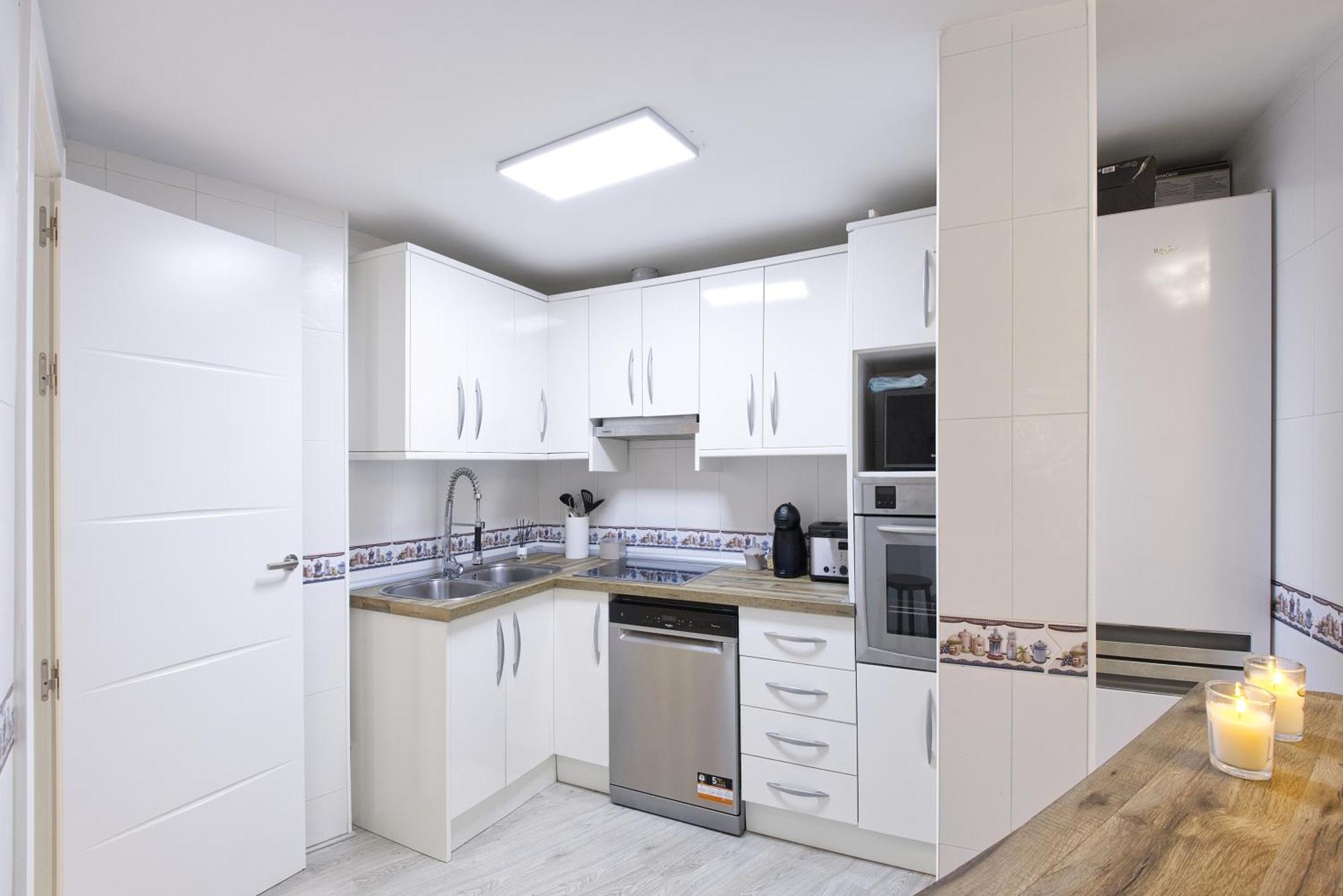 Apartamento De 3 Habitaciones En El Centro Málaga Exterior foto