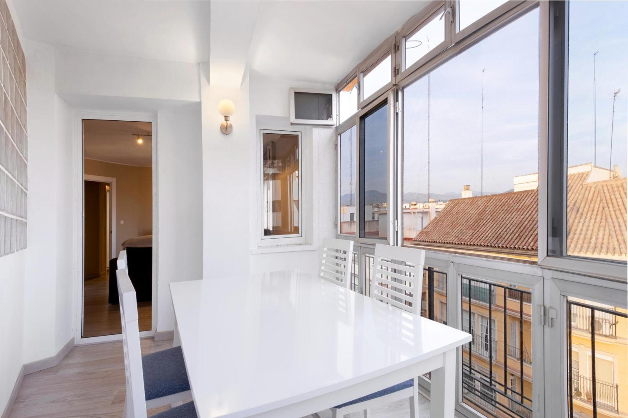 Apartamento De 3 Habitaciones En El Centro Málaga Exterior foto