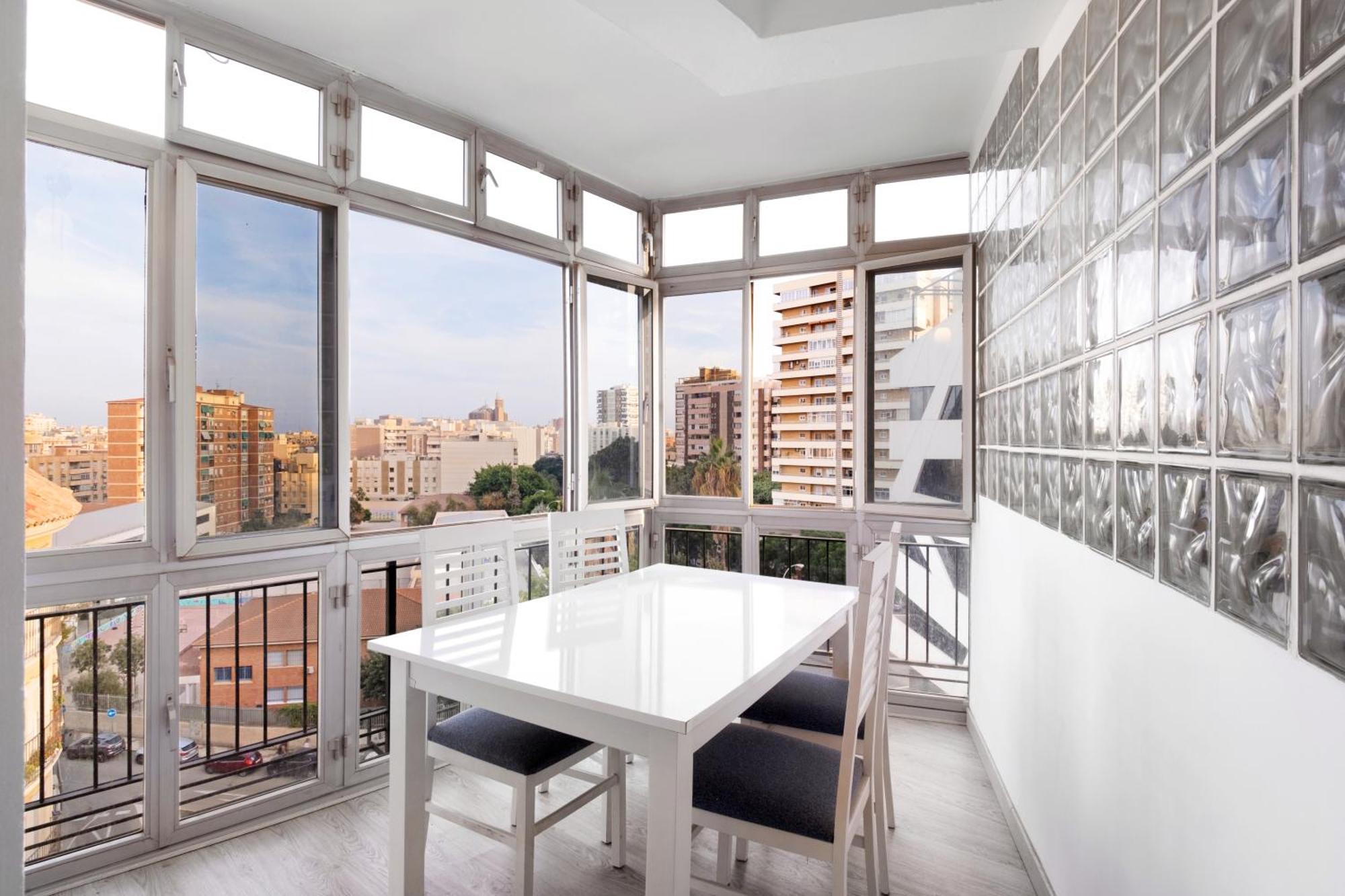 Apartamento De 3 Habitaciones En El Centro Málaga Exterior foto